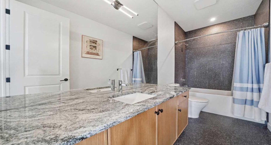 44 Ranchers Way, Okotoks, Alberta T1S4C8, 4 Bedrooms Bedrooms, ,4 BathroomsBathrooms,Residential,For Sale,Ranchers,A2297179