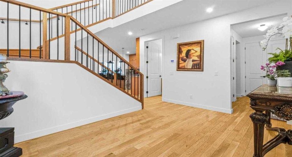 44 Ranchers Way, Okotoks, Alberta T1S4C8, 4 Bedrooms Bedrooms, ,4 BathroomsBathrooms,Residential,For Sale,Ranchers,A2297179