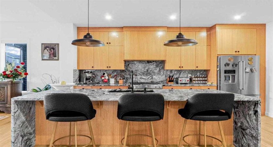 44 Ranchers Way, Okotoks, Alberta T1S4C8, 4 Bedrooms Bedrooms, ,4 BathroomsBathrooms,Residential,For Sale,Ranchers,A2297179