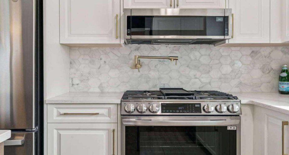 15 Brookmere Place, Calgary, Alberta T2W 2P5, 5 Bedrooms Bedrooms, ,3 BathroomsBathrooms,Residential,For Sale,Brookmere,A2297215