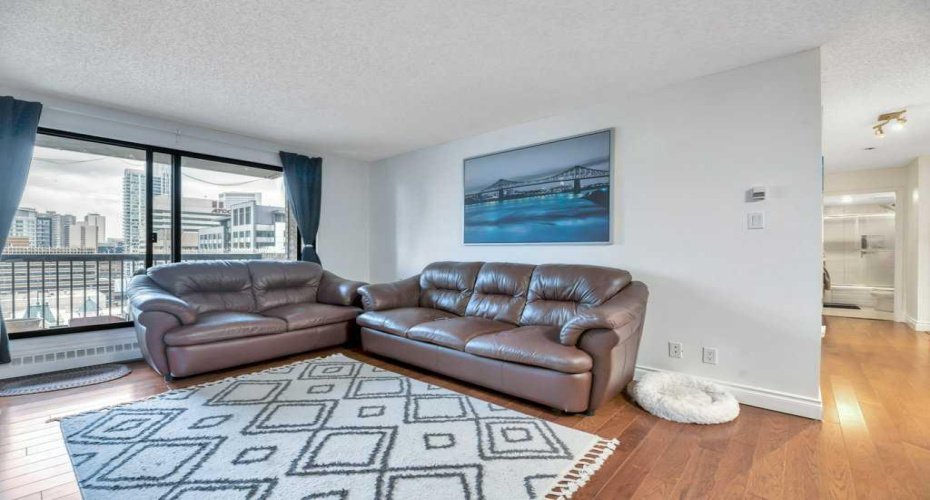 924 14 Avenue, Calgary, Alberta T2R 0N7, 2 Bedrooms Bedrooms, ,1 BathroomBathrooms,Residential,For Sale,14,A2297216