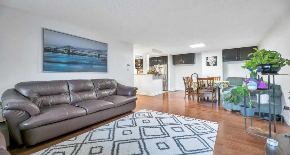 924 14 Avenue, Calgary, Alberta T2R 0N7, 2 Bedrooms Bedrooms, ,1 BathroomBathrooms,Residential,For Sale,14,A2297216