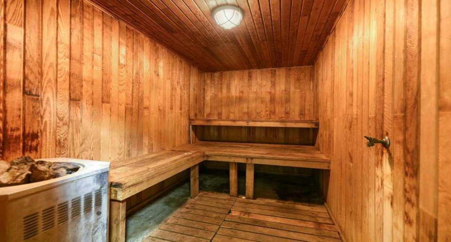 924 14 Avenue, Calgary, Alberta T2R 0N7, 2 Bedrooms Bedrooms, ,1 BathroomBathrooms,Residential,For Sale,14,A2297216