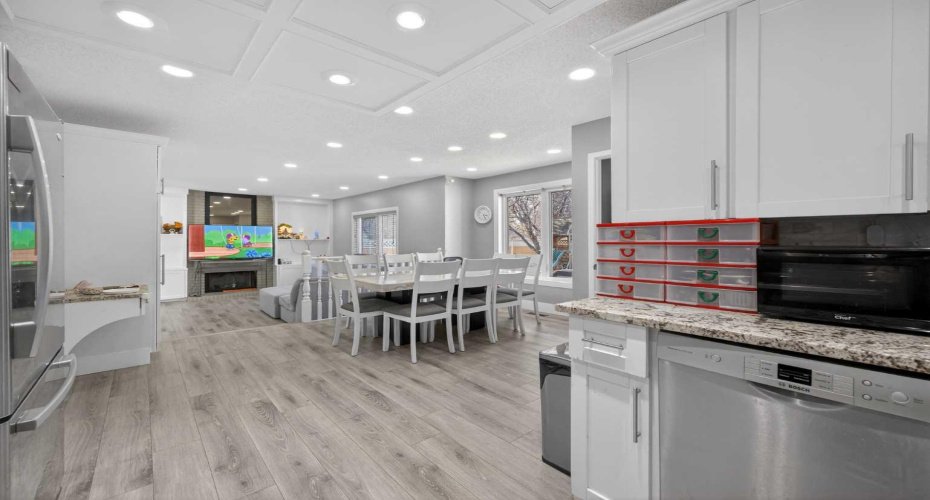 55 Millrise Way, Calgary, Alberta T2Y2M7, 6 Bedrooms Bedrooms, ,4 BathroomsBathrooms,Residential,For Sale,Millrise,A2296192