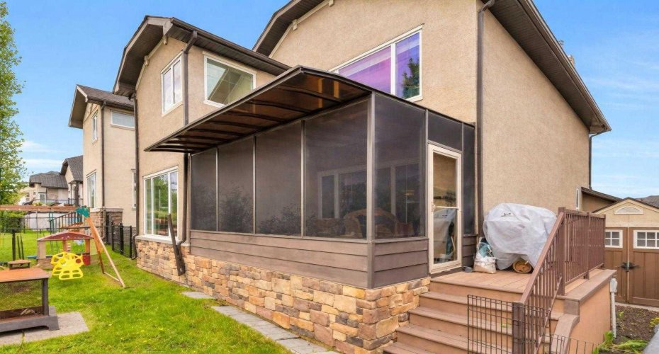 84 Sherwood Rise, Calgary, Alberta T3R 1P5, 5 Bedrooms Bedrooms, ,4 BathroomsBathrooms,Residential,For Sale,Sherwood,A2296325