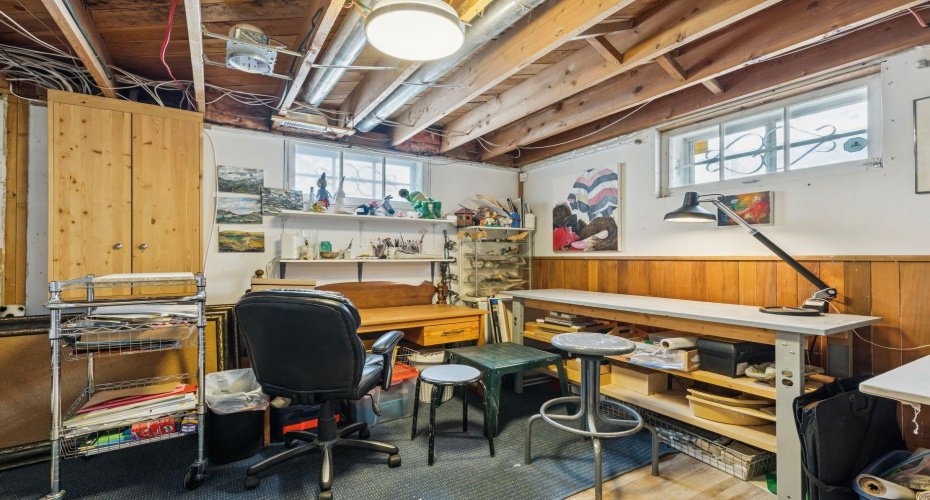 2363 23 Street, Calgary, Alberta T2M 3Y1, 3 Bedrooms Bedrooms, ,2 BathroomsBathrooms,Residential,For Sale,23,A2296613