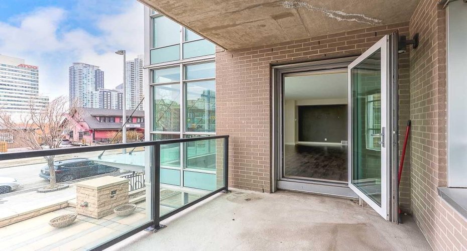 788 12 Avenue, Calgary, Alberta T2R 0H1, 2 Bedrooms Bedrooms, ,2 BathroomsBathrooms,Residential,For Sale,12,A2296870