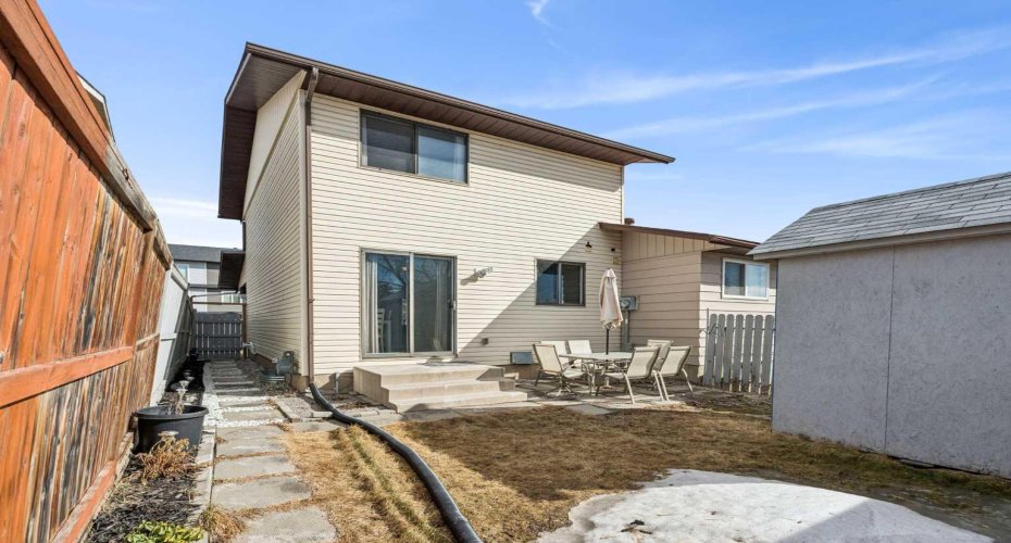 6503 Rundlehorn Drive, Calgary, Alberta T1Y 3T6, 5 Bedrooms Bedrooms, ,3 BathroomsBathrooms,Residential,For Sale,Rundlehorn,A2296873