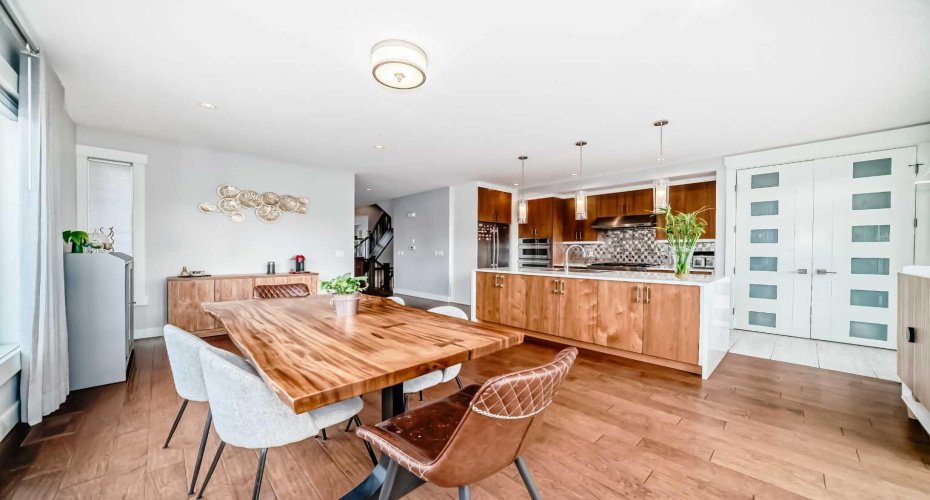 4640 15 Avenue, Calgary, Alberta T3B 0L7, 5 Bedrooms Bedrooms, ,5 BathroomsBathrooms,Residential,For Sale,15,A2296975