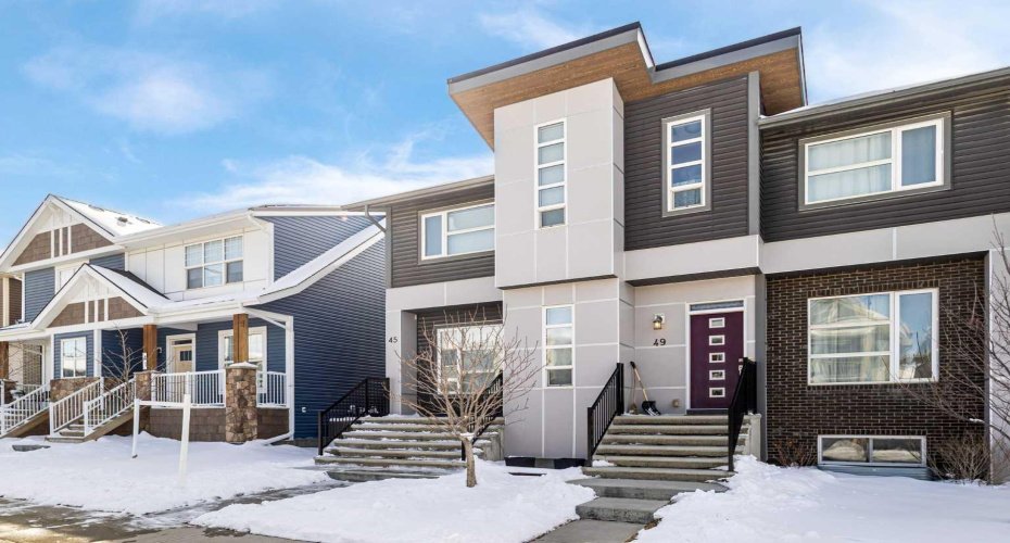 45 Howse Street, Calgary, Alberta T3P 0V8, 4 Bedrooms Bedrooms, ,4 BathroomsBathrooms,Residential,For Sale,Howse,A2296986