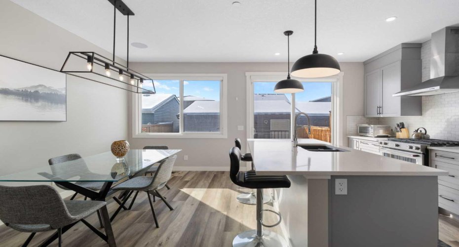 45 Howse Street, Calgary, Alberta T3P 0V8, 4 Bedrooms Bedrooms, ,4 BathroomsBathrooms,Residential,For Sale,Howse,A2296986