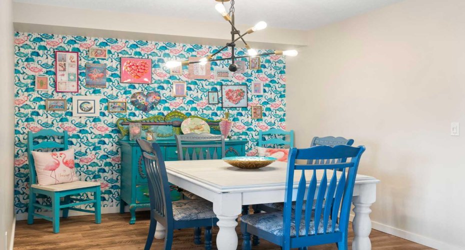 141 Mountain Street, Cochrane, Alberta T4C1Z5, 2 Bedrooms Bedrooms, ,2 BathroomsBathrooms,Residential,For Sale,Mountain,A2297002