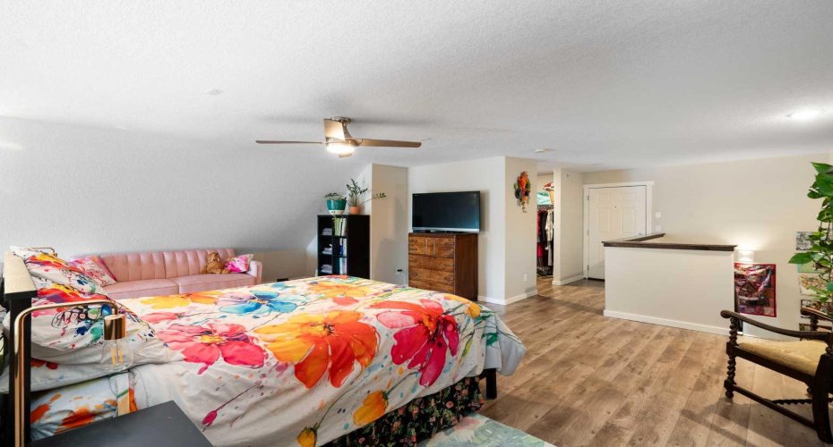 141 Mountain Street, Cochrane, Alberta T4C1Z5, 2 Bedrooms Bedrooms, ,2 BathroomsBathrooms,Residential,For Sale,Mountain,A2297002