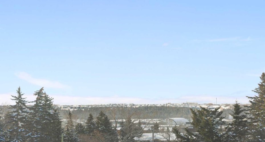 141 Mountain Street, Cochrane, Alberta T4C1Z5, 2 Bedrooms Bedrooms, ,2 BathroomsBathrooms,Residential,For Sale,Mountain,A2297002