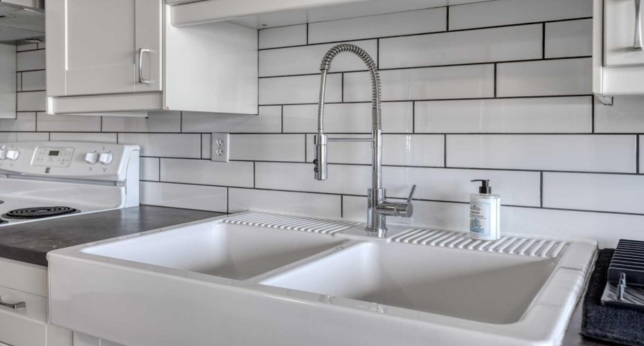 94 Glendale Way, Cochrane, Alberta T4C 1H8, 4 Bedrooms Bedrooms, ,2 BathroomsBathrooms,Residential,For Sale,Glendale,A2295982