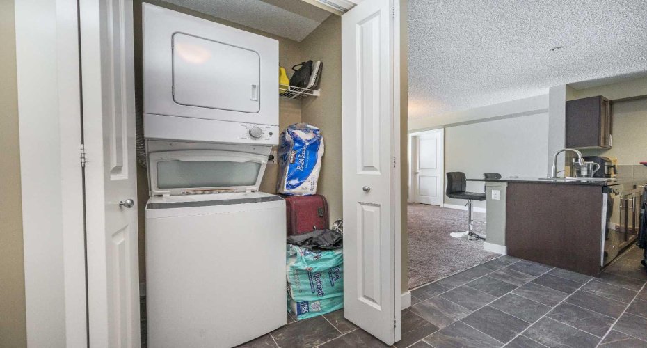 625 Glenbow Drive, Cochrane, Alberta T4C 0S7, 2 Bedrooms Bedrooms, ,2 BathroomsBathrooms,Residential,For Sale,Glenbow Drive,A2297340