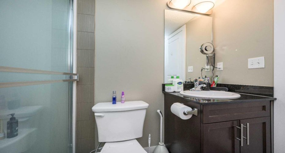 625 Glenbow Drive, Cochrane, Alberta T4C 0S7, 2 Bedrooms Bedrooms, ,2 BathroomsBathrooms,Residential,For Sale,Glenbow Drive,A2297340