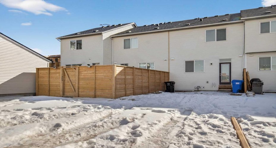 216 142 Avenue, Calgary, Alberta T3P 0V7, 3 Bedrooms Bedrooms, ,3 BathroomsBathrooms,Residential,For Sale,142,A2291918