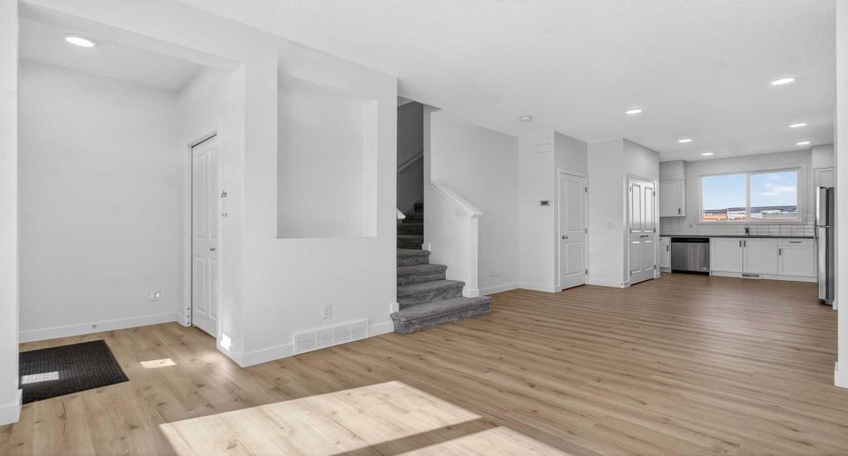 216 142 Avenue, Calgary, Alberta T3P 0V7, 3 Bedrooms Bedrooms, ,3 BathroomsBathrooms,Residential,For Sale,142,A2291918