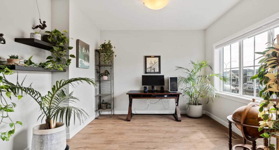 182 River Heights Drive, Cochrane, Alberta T4C 2V1, 3 Bedrooms Bedrooms, ,3 BathroomsBathrooms,Residential,For Sale,River Heights,A2297053