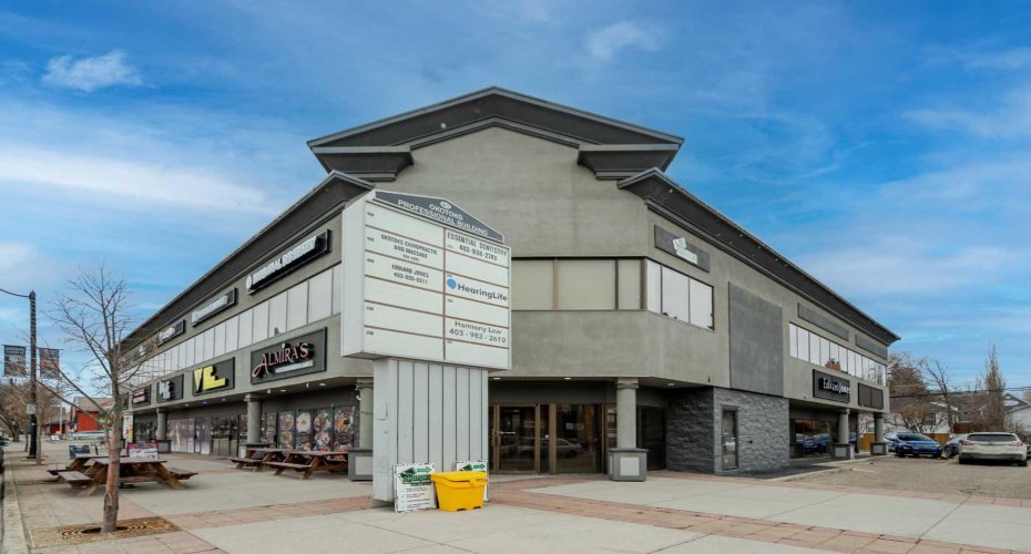 40 Elizabeth Street, Okotoks, Alberta T1S1A2, ,Commercial,For Lease,Elizabeth,A2297100