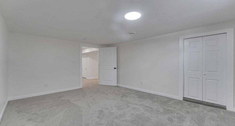 4824 Claret Street, Calgary, Alberta T2L 1C1, 7 Bedrooms Bedrooms, ,4 BathroomsBathrooms,Residential,For Sale,Claret,A2297164