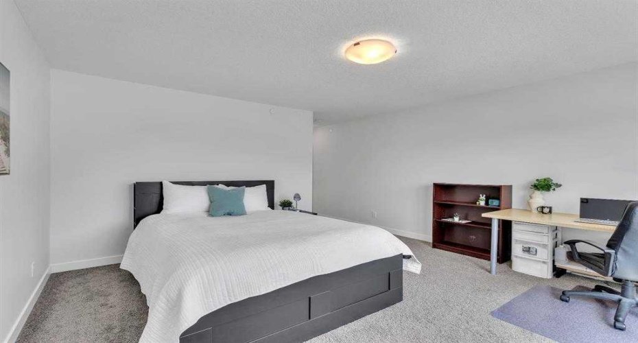 634 148 Avenue, Calgary, Alberta T3P 1M4, 5 Bedrooms Bedrooms, ,3 BathroomsBathrooms,Residential,For Sale,148,A2297299