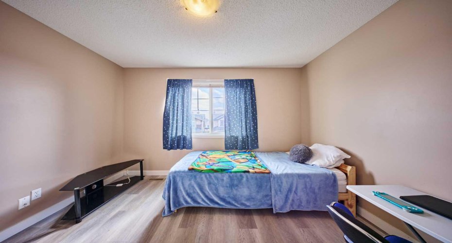 188 Silverado Plains Close, Calgary, Alberta T2X 0G4, 3 Bedrooms Bedrooms, ,3 BathroomsBathrooms,Residential,For Sale,Silverado Plains,A2297329