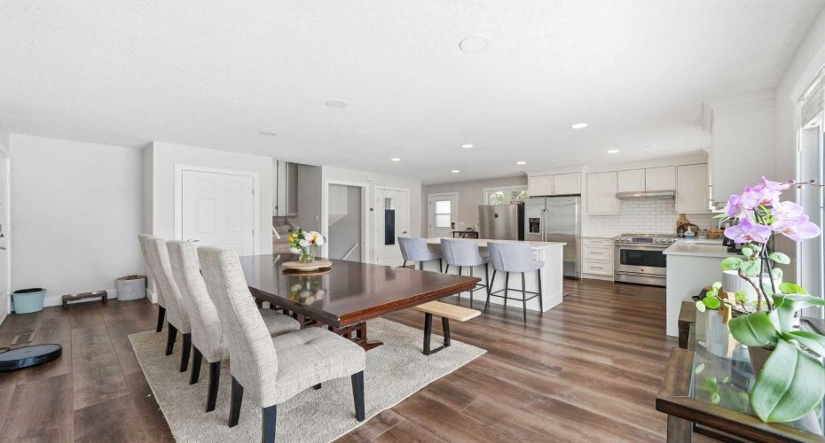 151 Templevale Place, Calgary, Alberta T1Y 4V6, 3 Bedrooms Bedrooms, ,2 BathroomsBathrooms,Residential,For Sale,Templevale,A2297380