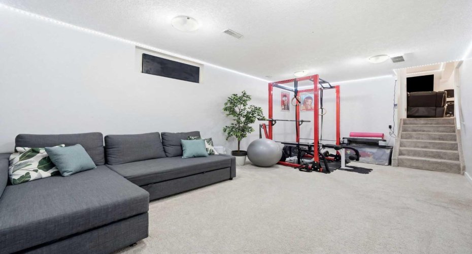 151 Templevale Place, Calgary, Alberta T1Y 4V6, 3 Bedrooms Bedrooms, ,2 BathroomsBathrooms,Residential,For Sale,Templevale,A2297380