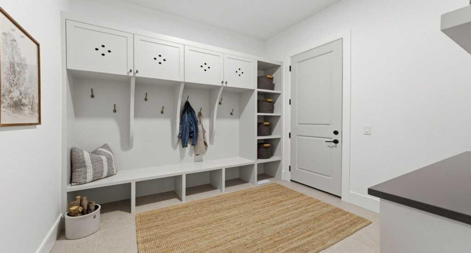 136 Creekstone Hill, Calgary, Alberta T2X 5G6, 4 Bedrooms Bedrooms, ,4 BathroomsBathrooms,Residential,For Sale,Creekstone,A2297409