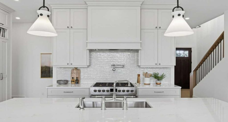 136 Creekstone Hill, Calgary, Alberta T2X 5G6, 4 Bedrooms Bedrooms, ,4 BathroomsBathrooms,Residential,For Sale,Creekstone,A2297409