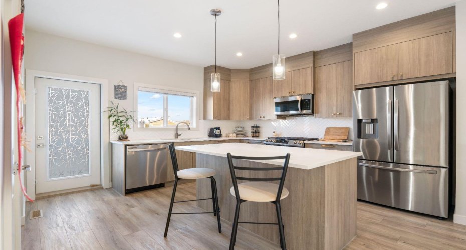 224 River Heights Drive, Cochrane, Alberta t4c2t8, 4 Bedrooms Bedrooms, ,4 BathroomsBathrooms,Residential,For Sale,River Heights,A2297445