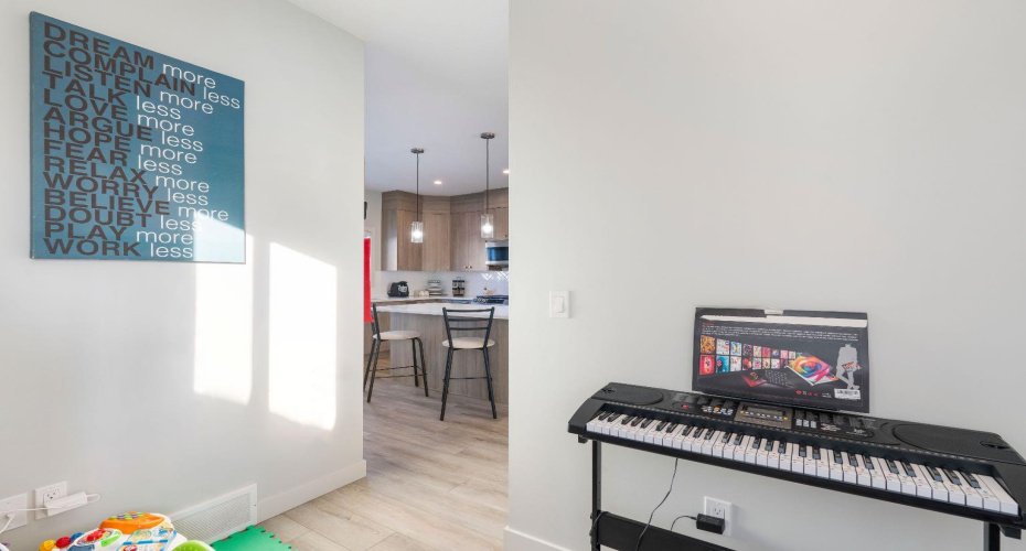 224 River Heights Drive, Cochrane, Alberta t4c2t8, 4 Bedrooms Bedrooms, ,4 BathroomsBathrooms,Residential,For Sale,River Heights,A2297445