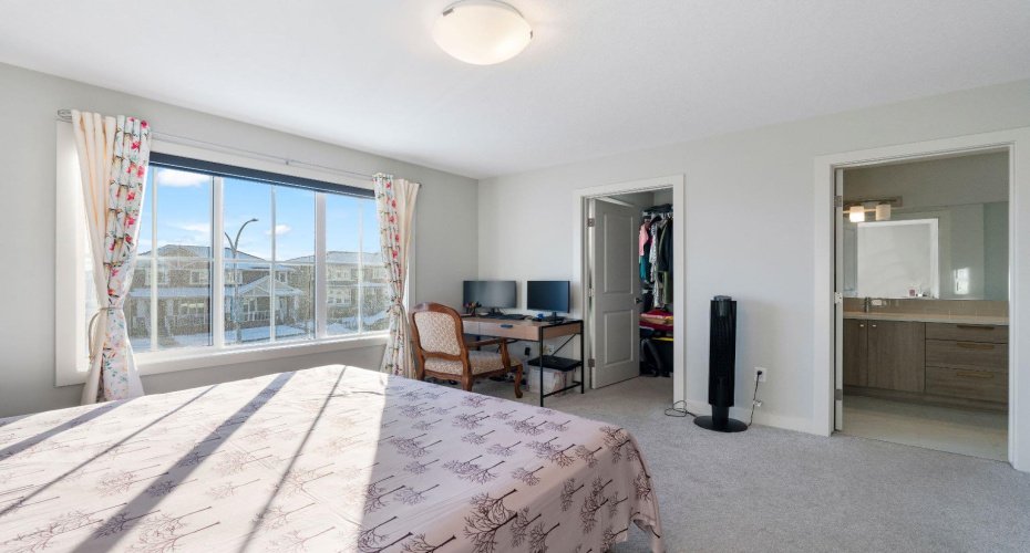 224 River Heights Drive, Cochrane, Alberta t4c2t8, 4 Bedrooms Bedrooms, ,4 BathroomsBathrooms,Residential,For Sale,River Heights,A2297445