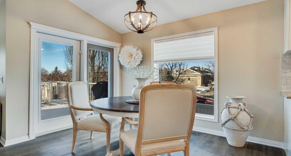 701 Cimarron Close, Okotoks, Alberta T1S1X3, 3 Bedrooms Bedrooms, ,3 BathroomsBathrooms,Residential,For Sale,Cimarron,A2297473