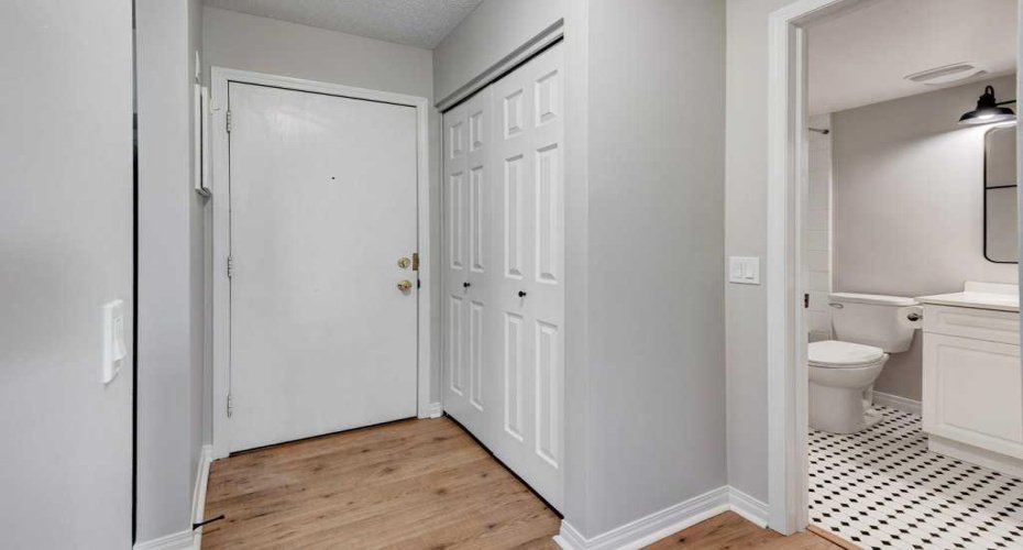 305 25 Avenue, Calgary, Alberta T2S 0L3, 1 Bedroom Bedrooms, ,1 BathroomBathrooms,Residential,For Sale,25,A2297497