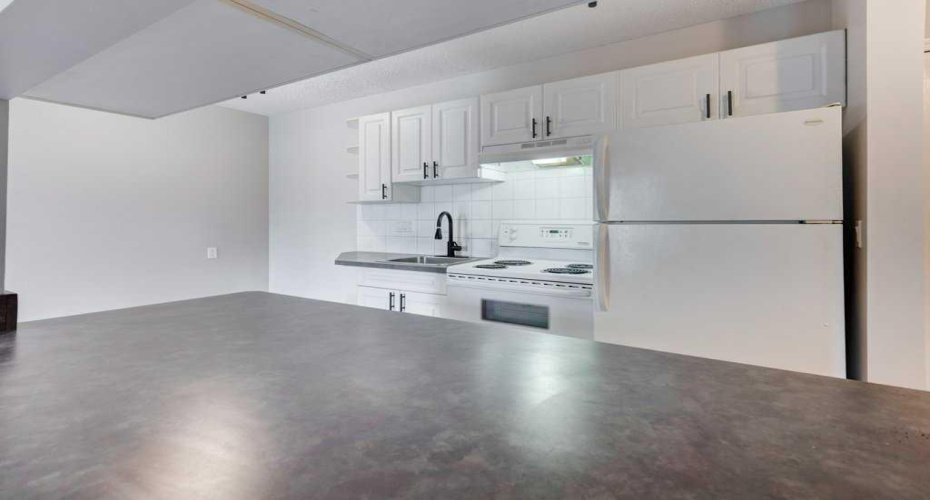 305 25 Avenue, Calgary, Alberta T2S 0L3, 1 Bedroom Bedrooms, ,1 BathroomBathrooms,Residential,For Sale,25,A2297497