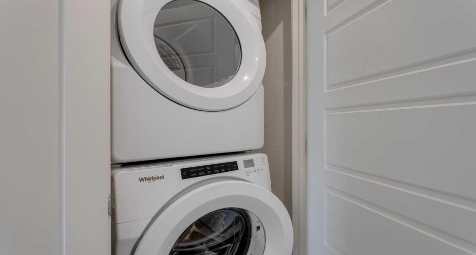 14689 1 Street, Calgary, Alberta T4B3P6, 3 Bedrooms Bedrooms, ,3 BathroomsBathrooms,Residential,For Sale,1,A2297504