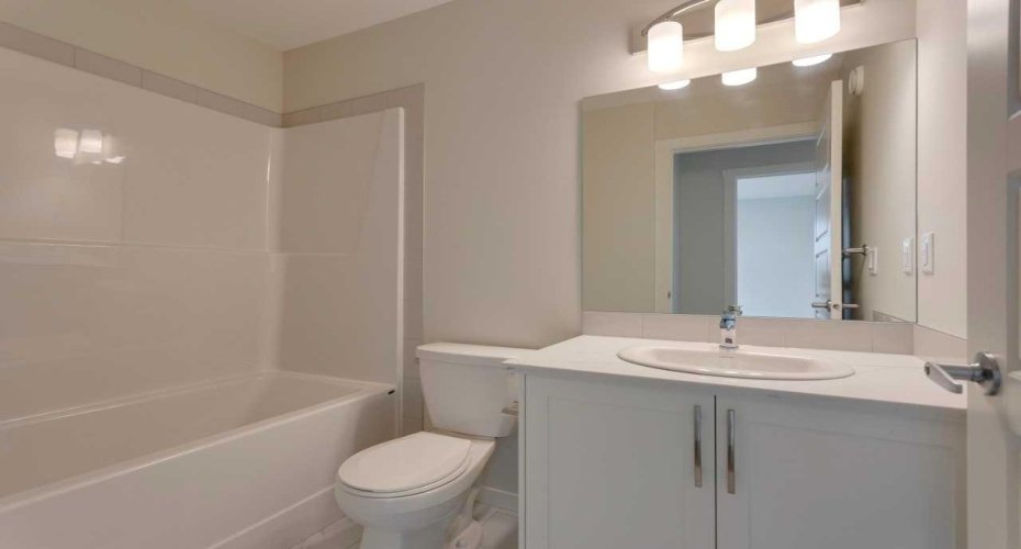 14689 1 Street, Calgary, Alberta T4B3P6, 3 Bedrooms Bedrooms, ,3 BathroomsBathrooms,Residential,For Sale,1,A2297504