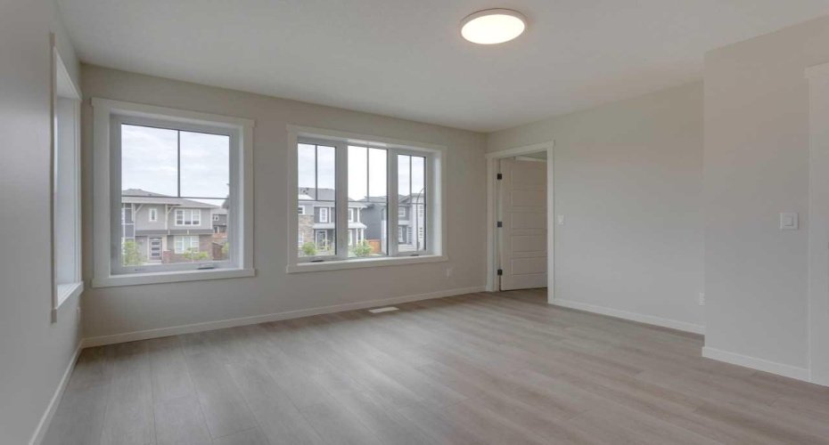 14689 1 Street, Calgary, Alberta T4B3P6, 3 Bedrooms Bedrooms, ,3 BathroomsBathrooms,Residential,For Sale,1,A2297504