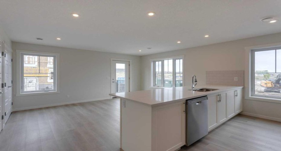 14689 1 Street, Calgary, Alberta T4B3P6, 3 Bedrooms Bedrooms, ,3 BathroomsBathrooms,Residential,For Sale,1,A2297504