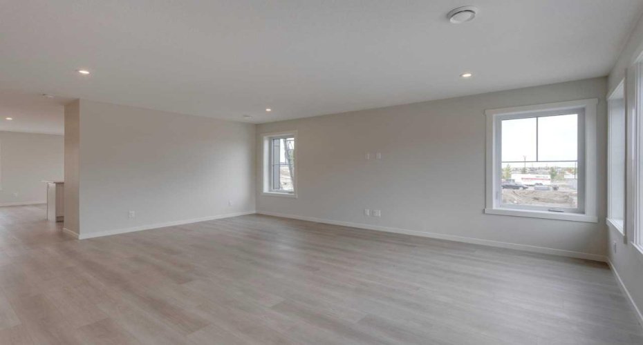 14689 1 Street, Calgary, Alberta T4B3P6, 3 Bedrooms Bedrooms, ,3 BathroomsBathrooms,Residential,For Sale,1,A2297504