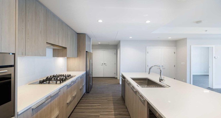 530 3 Street, Calgary, Alberta T2G2L8, ,Rental,3,A2297522