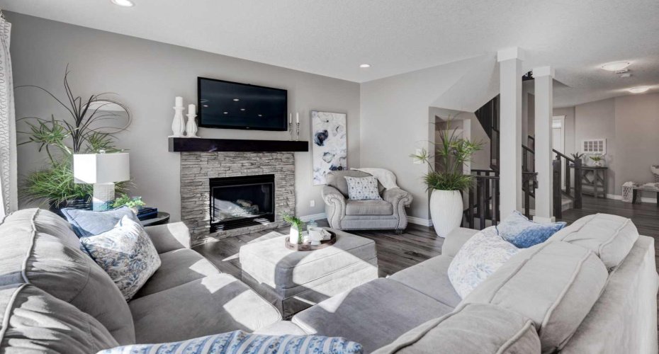 255 Riviera Way, Cochrane, Alberta T4C 0Z2, 4 Bedrooms Bedrooms, ,4 BathroomsBathrooms,Residential,For Sale,Riviera,A2297542