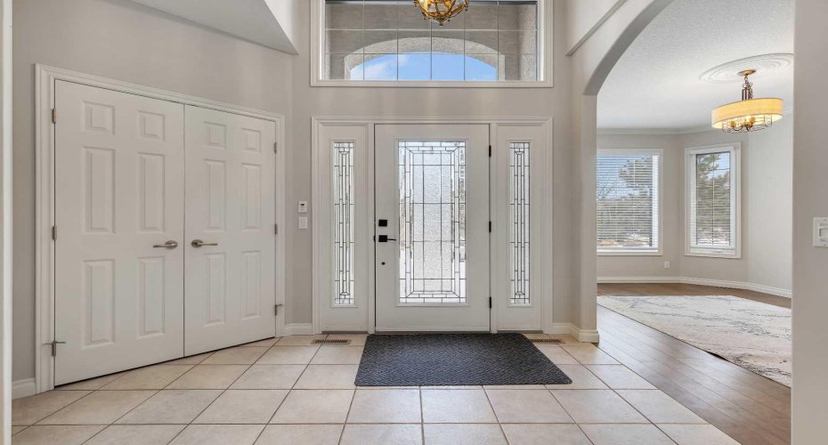 52 Sandstone Ridge Crescent, Okotoks, Alberta T1S 1P9, 4 Bedrooms Bedrooms, ,4 BathroomsBathrooms,Residential,For Sale,Sandstone Ridge,A2297544