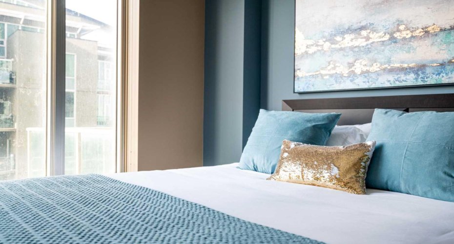 210 15 Avenue, Calgary, Alberta T2G 0B5, 2 Bedrooms Bedrooms, ,2 BathroomsBathrooms,Residential,For Sale,15,A2297572