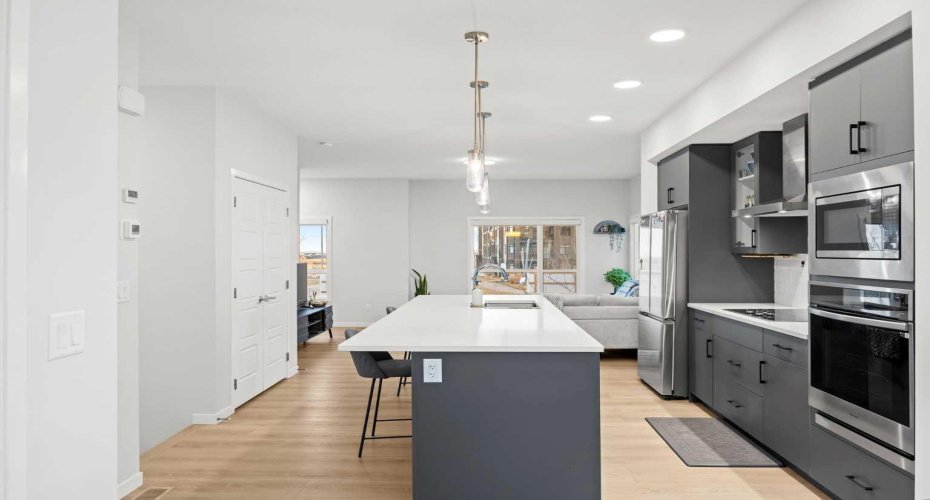 20295 Seton Way, Calgary, Alberta T3M 2J1, 3 Bedrooms Bedrooms, ,3 BathroomsBathrooms,Residential,For Sale,Seton,A2297603