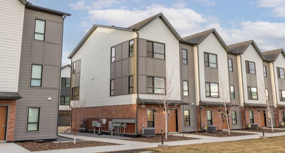 20295 Seton Way, Calgary, Alberta T3M 2J1, 3 Bedrooms Bedrooms, ,3 BathroomsBathrooms,Residential,For Sale,Seton,A2297603