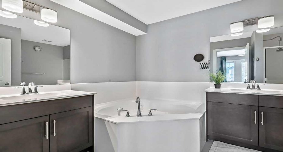 147 River Heights Drive, Cochrane, Alberta T4C 0Y1, 3 Bedrooms Bedrooms, ,3 BathroomsBathrooms,Residential,For Sale,River Heights,A2296822